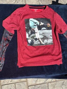 Old Navy Active Kids Red Tee with Snakeskin Long Sleeve size 8-Baseball Moon
